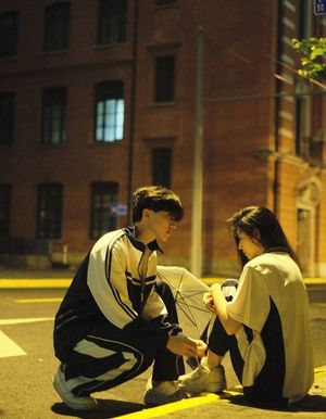 Hướng Đến Ánh Dương