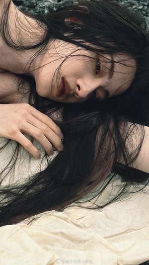 Năm thứ ba mươi ba
