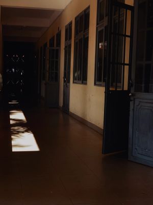 Bí ẩn trường học