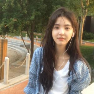 Một Vở Kịch, Hai Kẻ Đóng Giả Yêu
