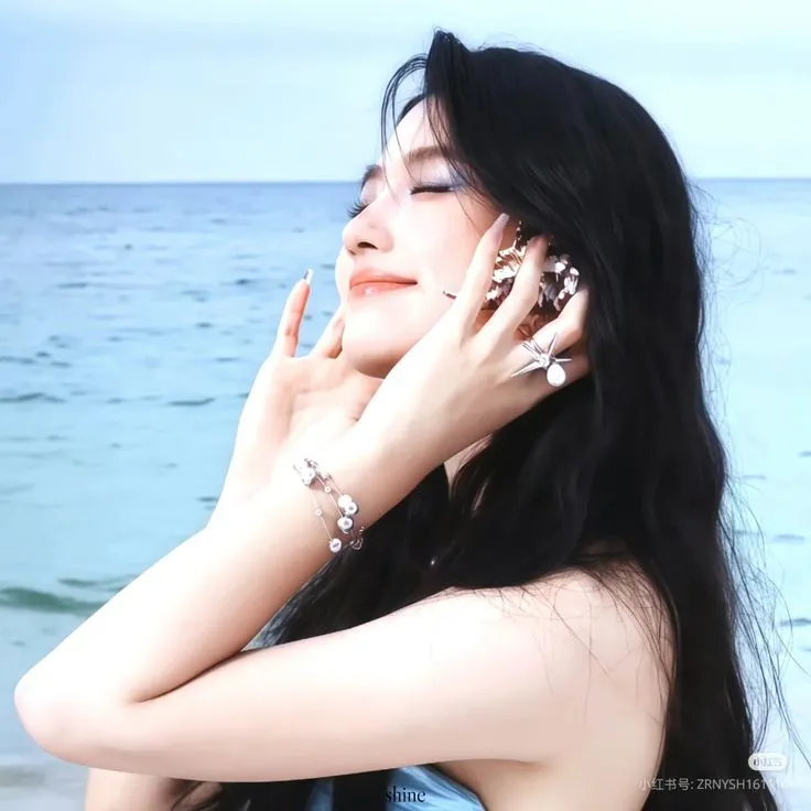 Về nước, em thấy anh